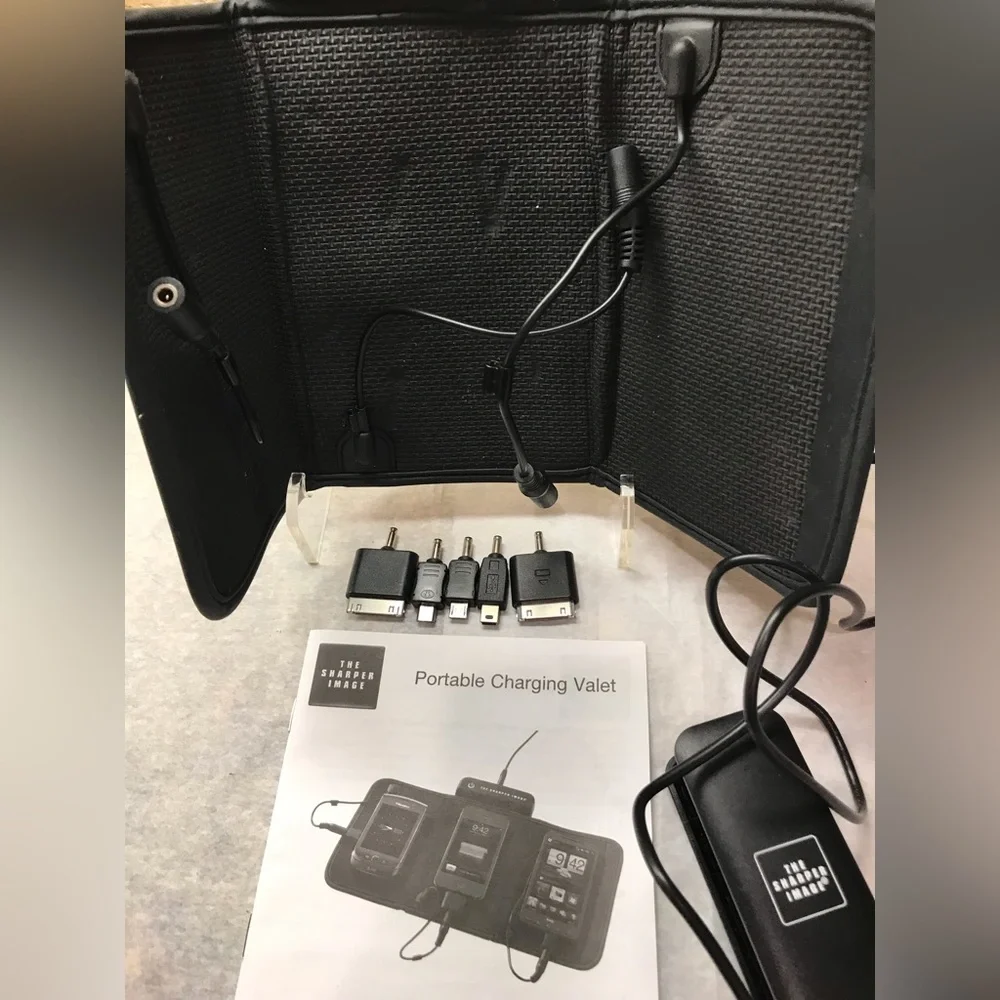The Sharper Image  Portable Charging Valet CG-C140